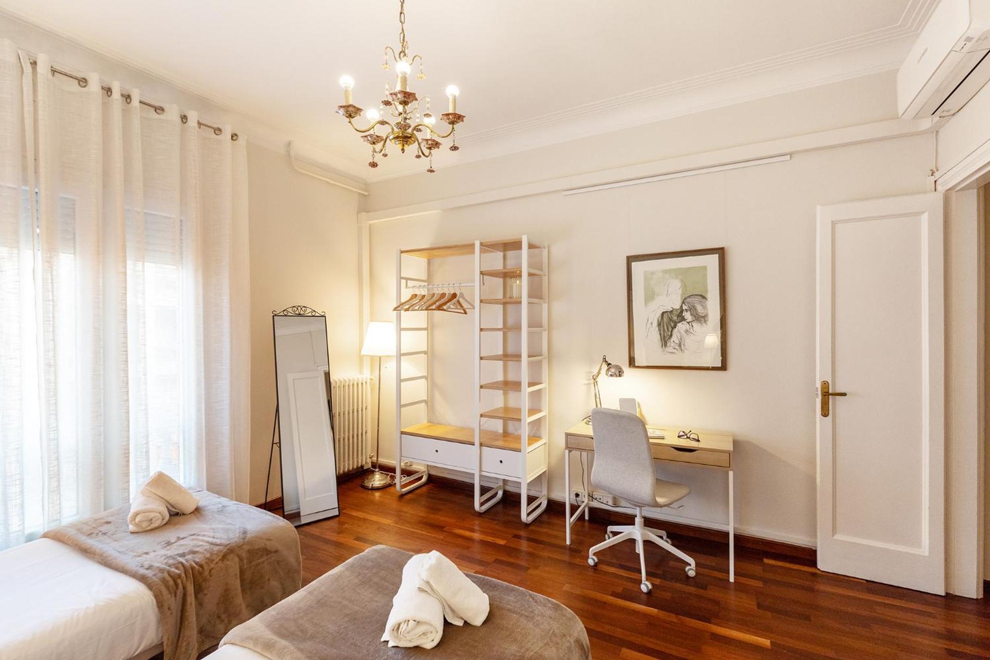 Large & Beautiful Apartment 4Min From Passeig De Gracia Barcelona Exterior foto